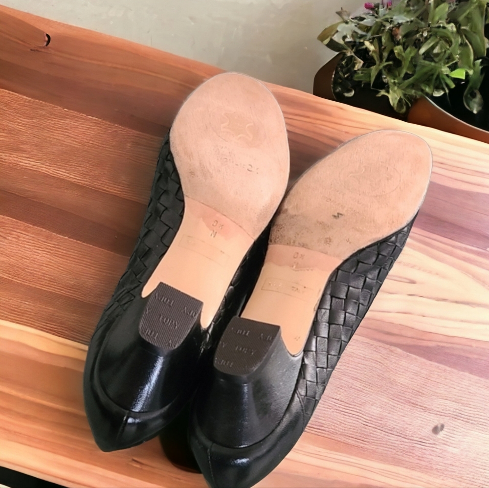 AMALFI RANGONI Italy Vintage Black Woven Leather Low Heel Pumps 8.5 Narrow - Picture 13 of 16